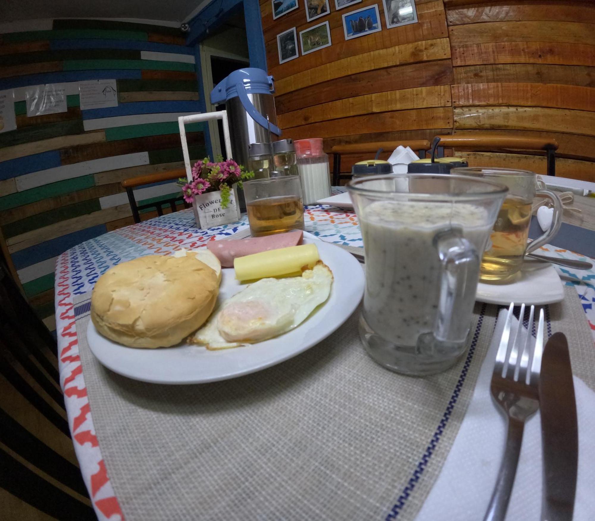 Hostel 53 Sur Puerto Natales Ngoại thất bức ảnh